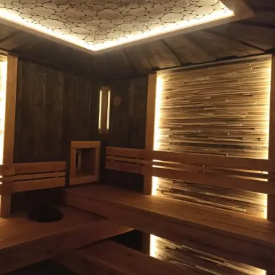 Панно "Рваное Дерево" с пазом под ленту, наличник Липа, без коры