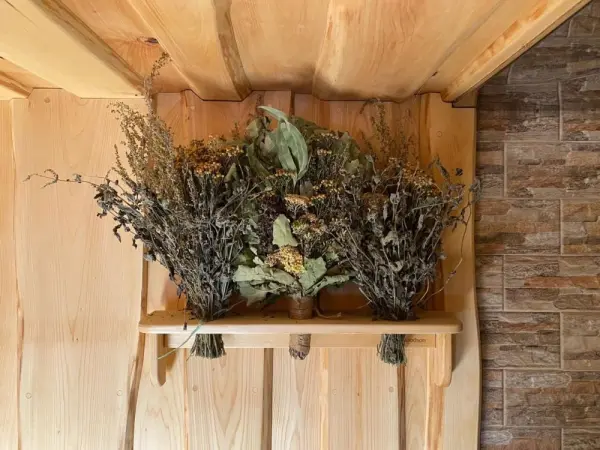 Фито полка Woodson для веников и трав, ольха Фито полка Woodson для веников и трав, ольха